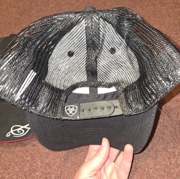 Ladies Hat LOT Ariat And Buttercup - Picture 7 of 8